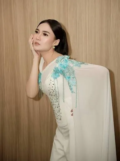 Nella Kharisma